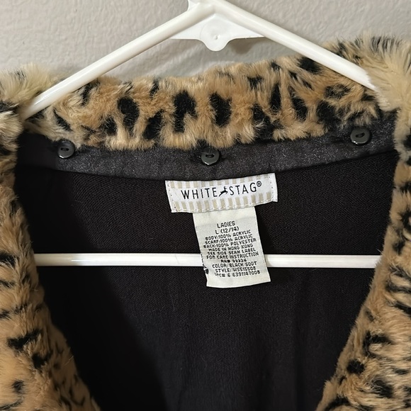 White stag ladies size large 12 to 14. For leopard print collar. - Picture 5 of 6